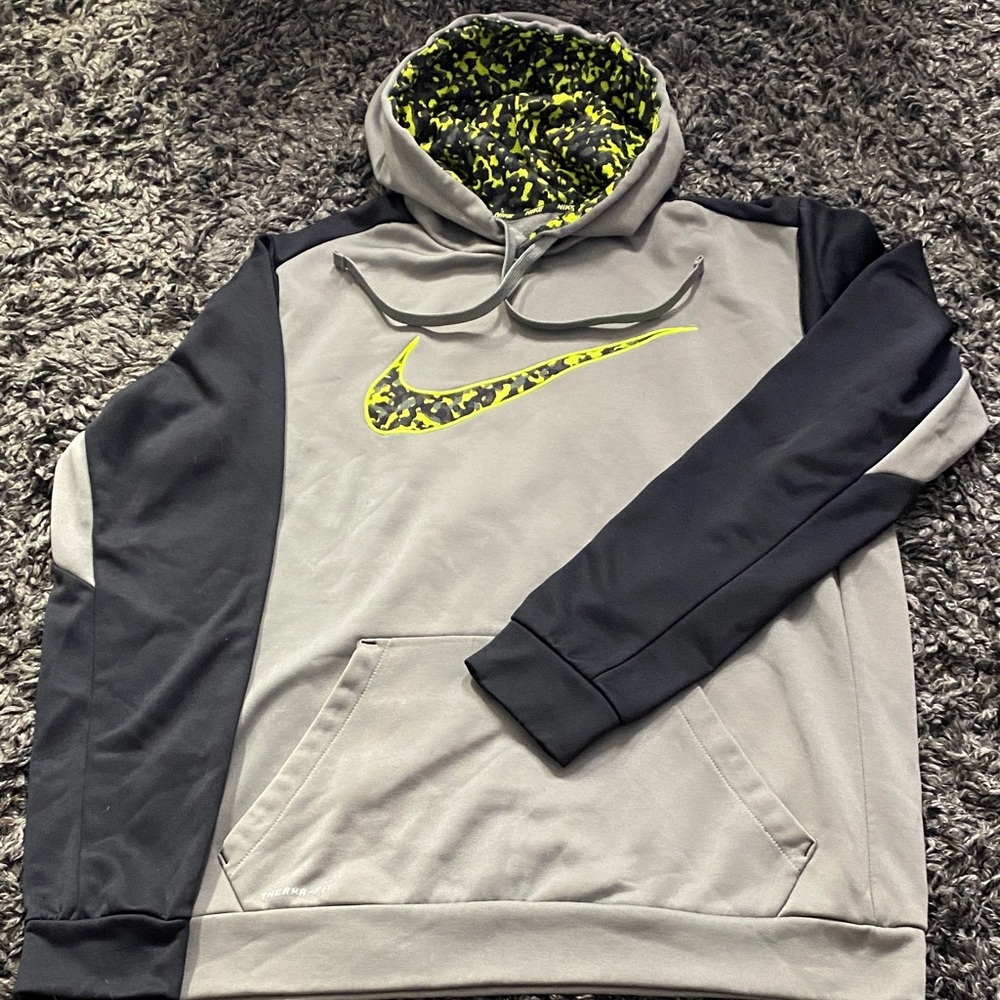Nike Men's Hoodie with Gray and Black Design
